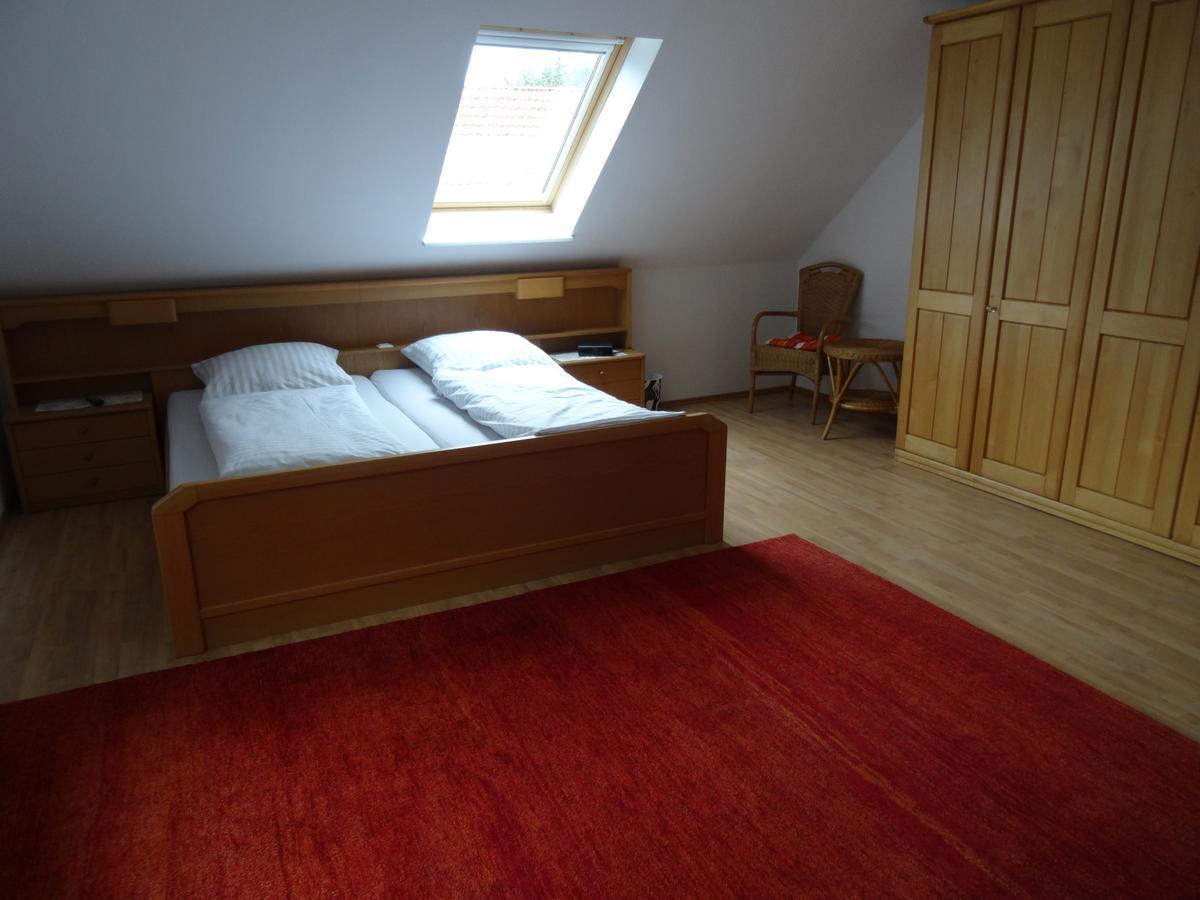 Bei Ute Und Peter Appartement Westerstede Buitenkant foto